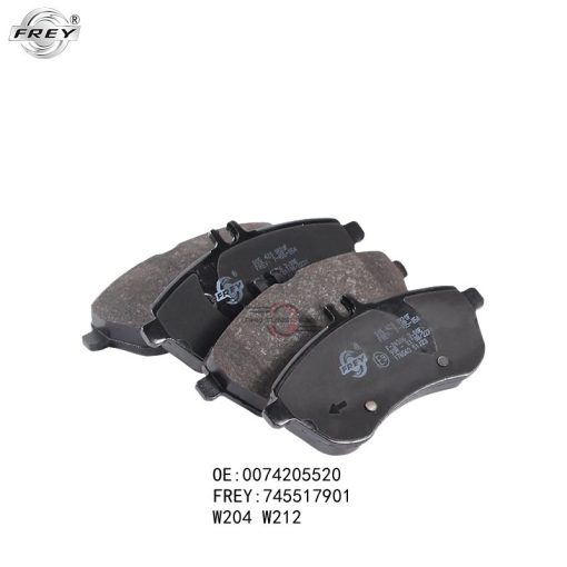 Má phanh trước Mercedes C200 - A0074205520 - Hình ảnh 4