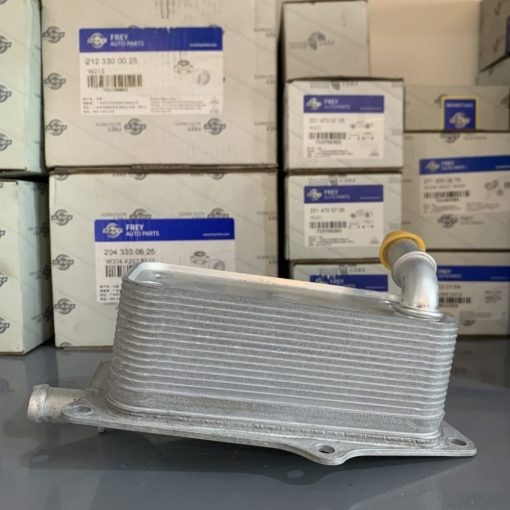 Két làm mát dầu số A-Class W176 - A2465010501 - Hình ảnh 2