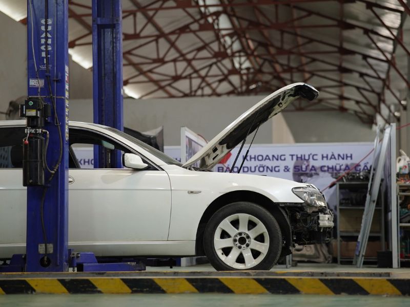 Hướng dẫn vệ sinh dàn lạnh ô tô hiệu quả, dễ dàng 7 Địa chỉ vệ sinh dàn lạnh ô tô uy tín tại Hà Nội - Phụ Tùng Frey