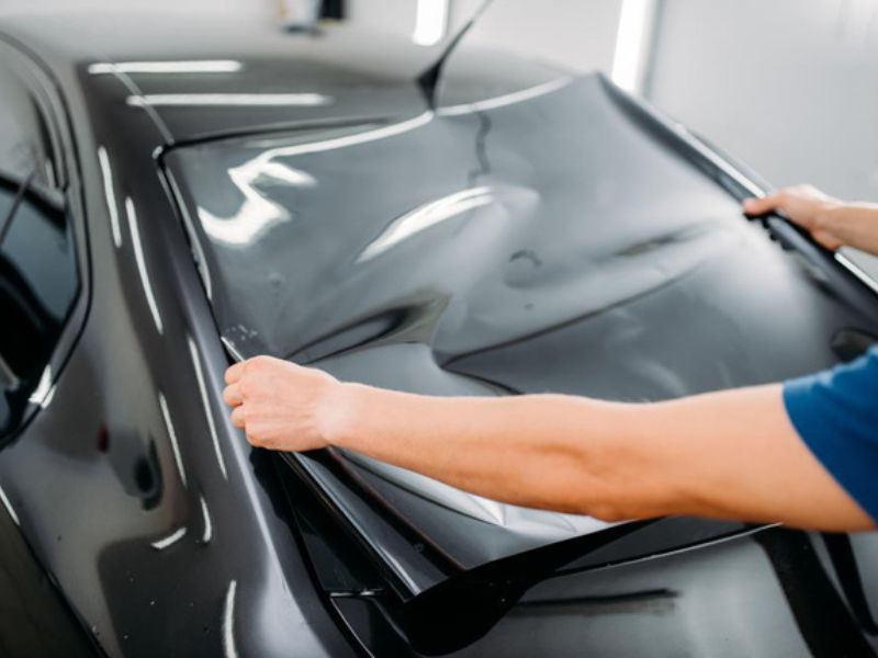 Có nên dán phim cách nhiệt ô tô? Những lý do bạn cần biết 1 Có nên dán phim cách nhiệt ô tô không?