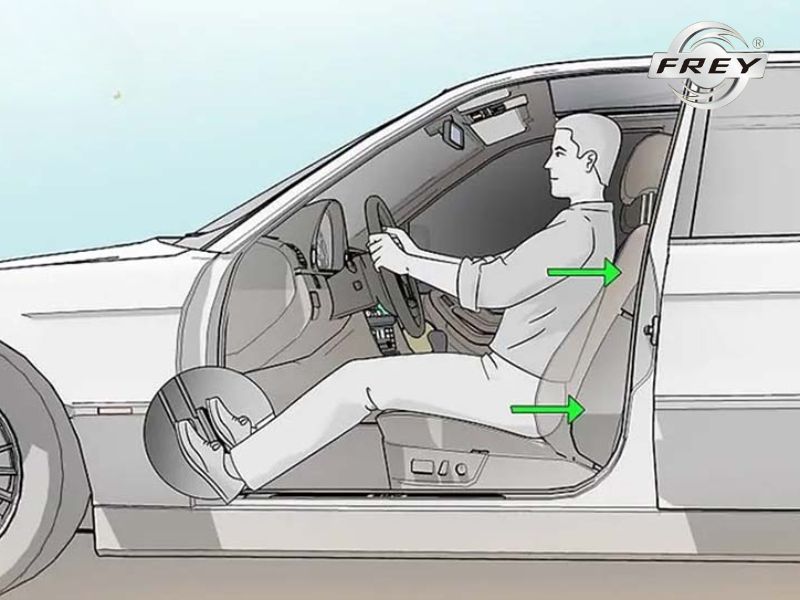 Hướng dẫn cách chỉnh ghế lái ô tô, tư thế ngồi không đau lưng 6 Cơ thể luôn áp sát lưng ghế