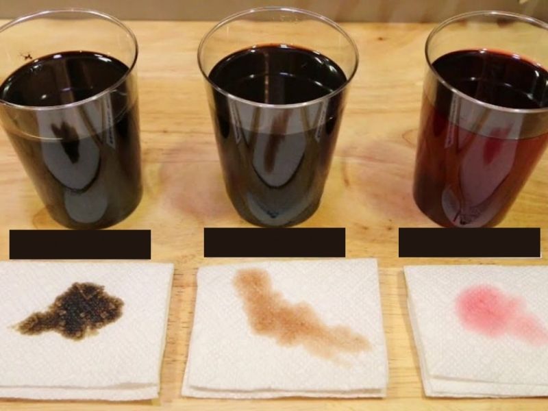 Kiểm tra tình trạng dầu thông qua màu sắc và mùi dầu