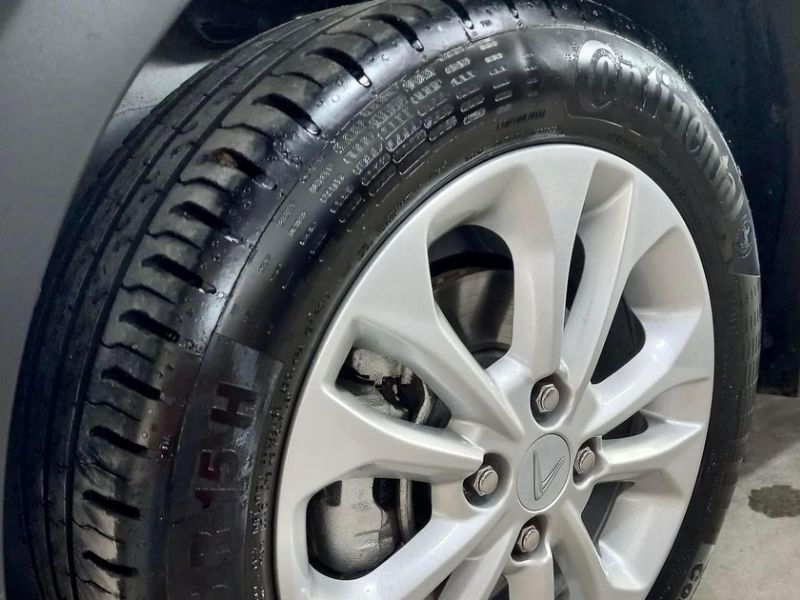 Có nên tráng lốp chống đinh cho ô tô? Bảng giá tráng lốp Hà Nội 4 Nâng cao tuổi thọ và độ bền lốp