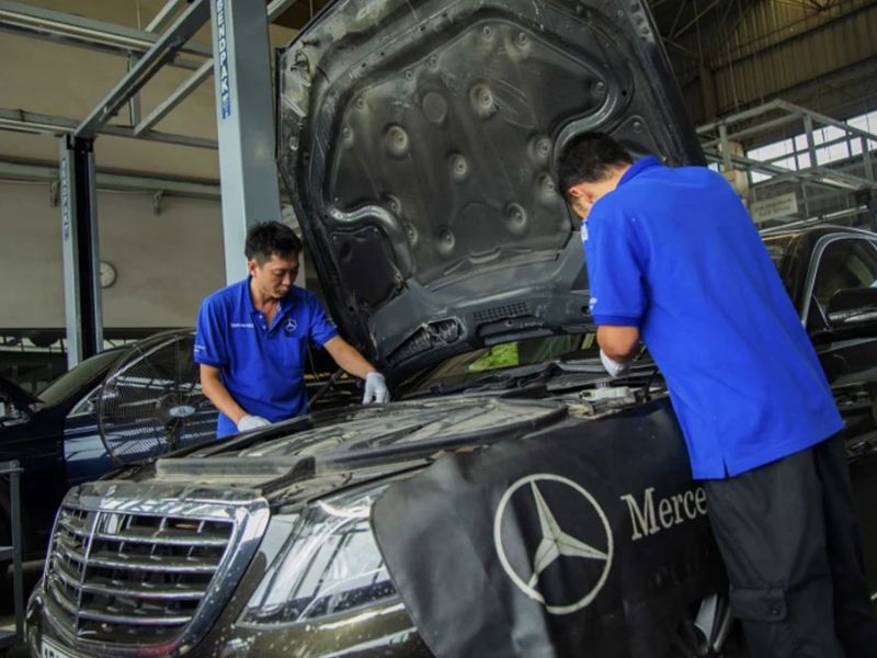 18 nguyên nhân & cách xử lý khi xe ô tô bị hụt ga chết máy triệt để 11 Bảo dưỡng xe Mercedes định kỳ giúp xe vận hành mượt mà
