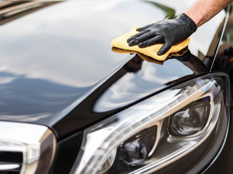 Hướng dẫn xử lý xe ô tô bị trầy xước nặng hiệu quả, triệt để 6 Chủ động kiểm tra để sớm phát hiện các vết xước và xử lý kịp thời