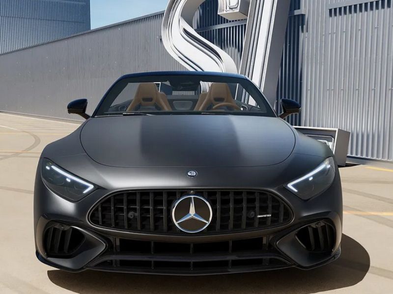 Xe bị thổi gioăng mặt máy có đi được không? Chi phí sửa bao nhiêu 8 Xe Mercedes bị thổi gioăng mặt máy: Có gì khác biệt?