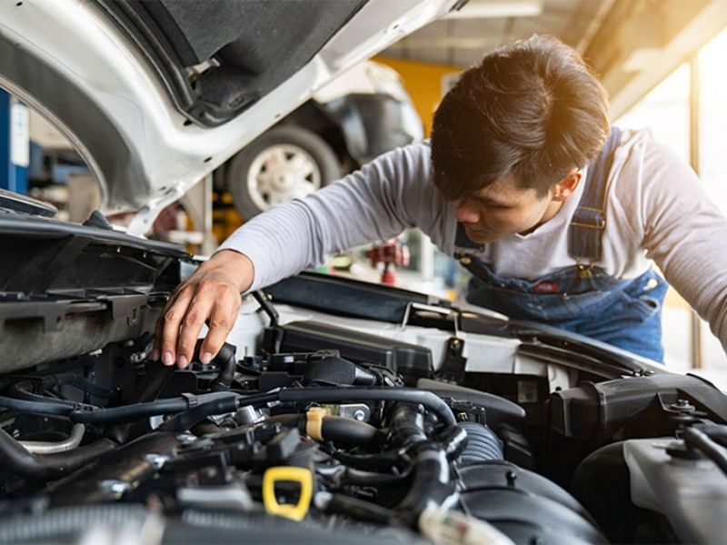 10+ nguyên nhân khiến xe bị bó máy và cách khắc phục hiệu quả 8 Xử lý nhanh khi xe Mercedes bị bó máy để tránh hỏng động cơ