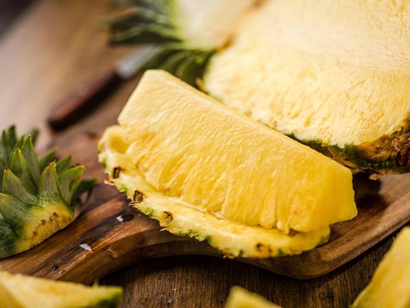 Chống buồn ngủ bằng cách ăn trái cây chua