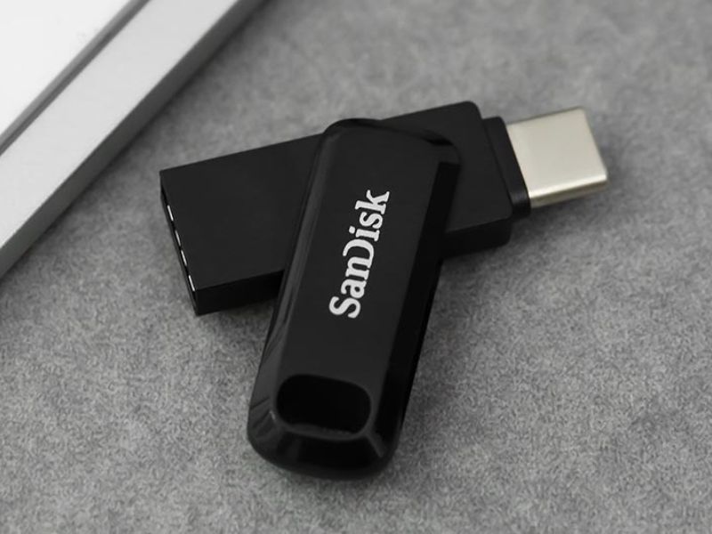 Hướng dẫn cách sử dụng usb trên xe ô tô để nghe nhạc cực đã 2 cách sử dụng usb trên xe ô tô