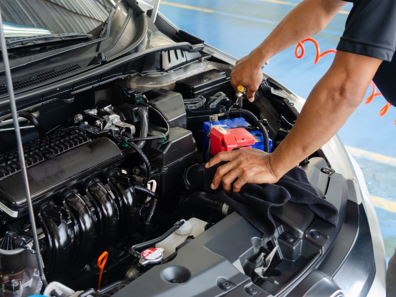 Bảo dưỡng xe ô tô 10000km: Hạng mục cần làm và chi phí 6 Bảo dưỡng xe định kỳ theo các mốc bảo dưỡng đảm bảo xe vận hàng ổn định