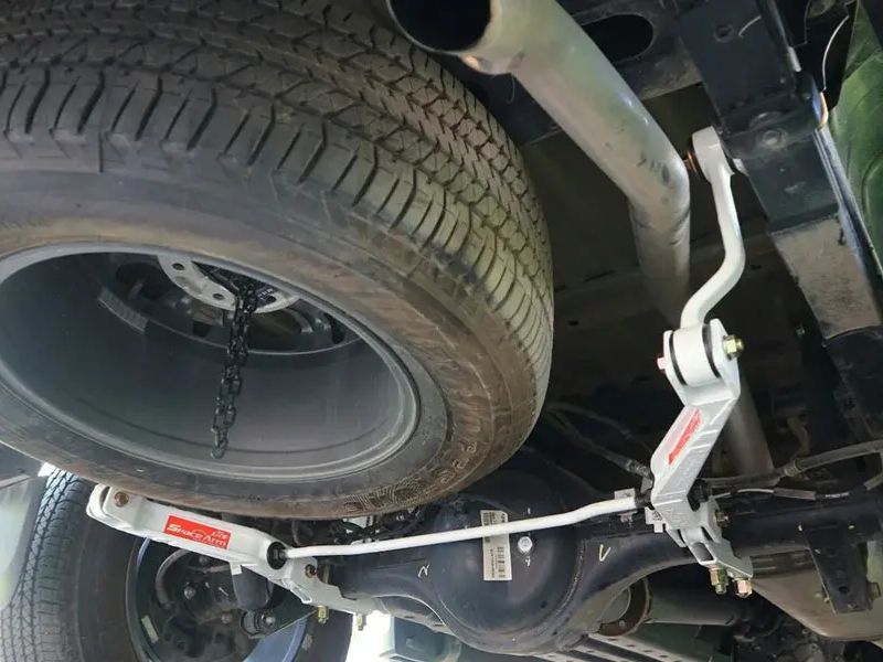 Có nên lắp thanh cân bằng cho xe ô tô? Lợi ích và lưu ý khi lắp 3 Lắp thanh cân bằng cho ô tô giúp cải thiện hiệu suất và tăng độ ổn định khi vận hành