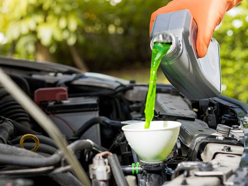 Cách thay nước làm mát xe Mercedes và một số lưu ý khi thay 5 Những lỗi thường gặp khi thay nước làm mát Mercedes