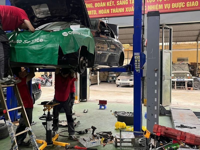 Chi phí bảo dưỡng xe Mercedes GLC 250 chi tiết và cách tiết kiệm 4 Phụ Tùng Frey - Địa chỉ bảo dưỡng xe Mercedes GLC 250 uy tín