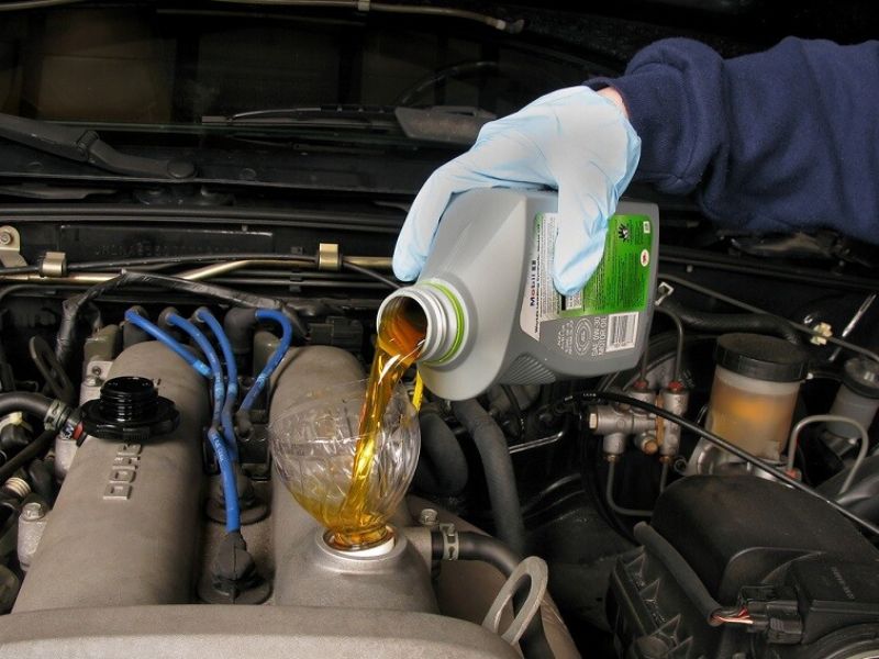 Quy trình và chi phí bảo dưỡng Mercedes C300 1 Bảo dưỡng cấp A