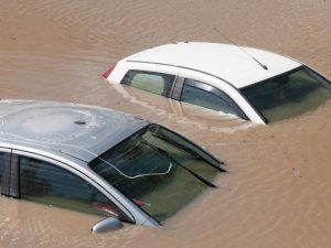 Chi phí sửa xe bị thủy kích