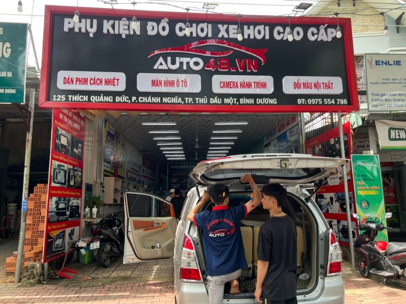Cửa hàng phụ tùng ô tô Auto 48 Bình Dương