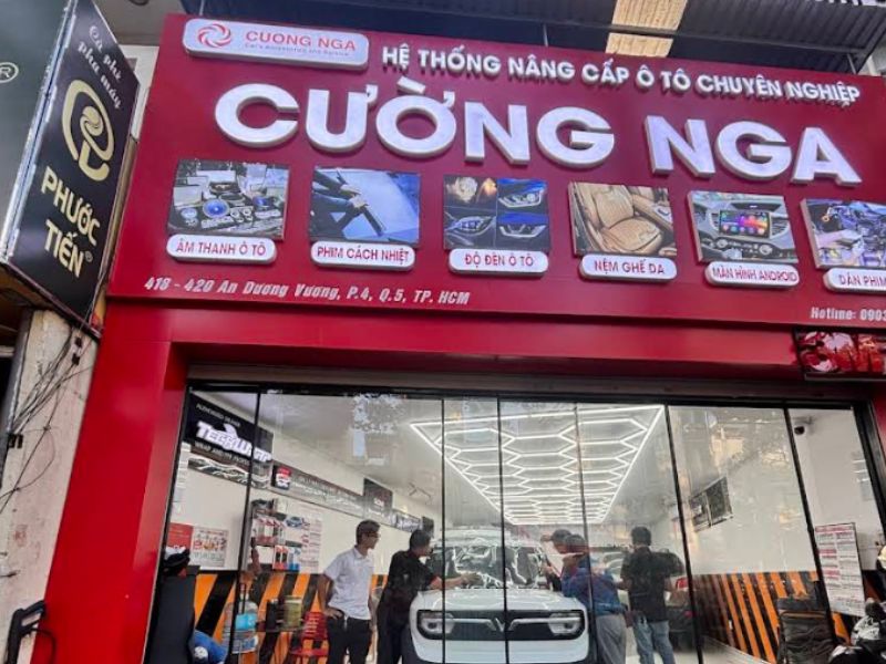 Cửa hàng phụ tùng ô tô Cường Nga