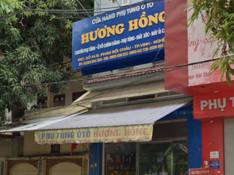 Cửa hàng phụ tùng ô tô Hương Hồng