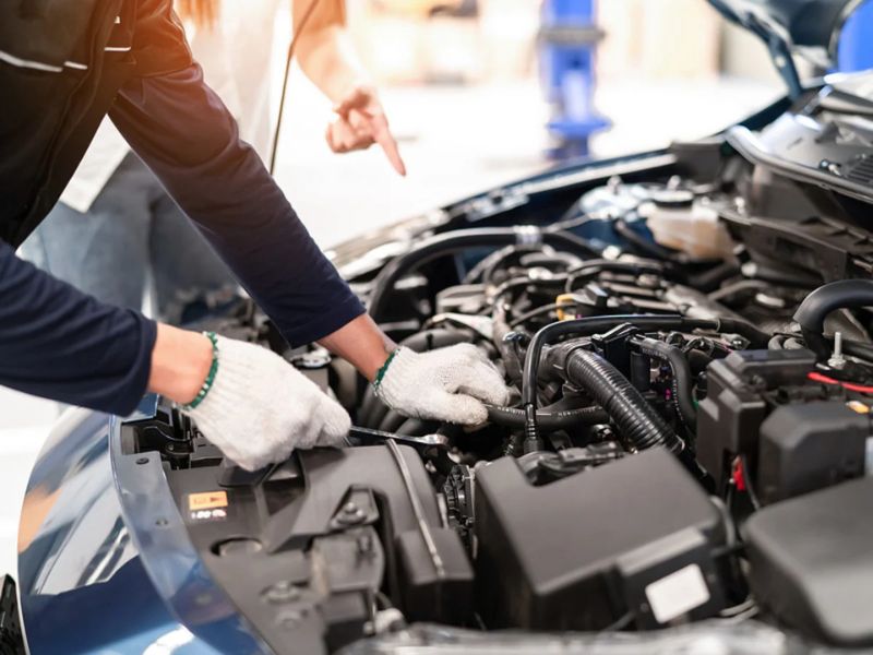 Động cơ rung lắc mạnh hoặc ga không đều sau khi nổ máy khi bị thuỷ kích