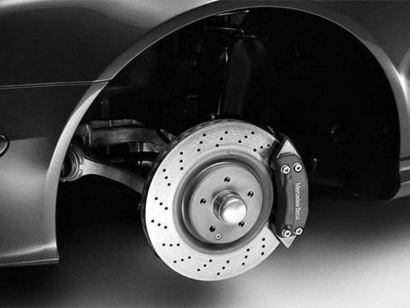 Cách xử lý và kiểm tra phanh ô tô sau khi đi mưa ngập 5 Kiểm tra lại hệ thống phanh ABS