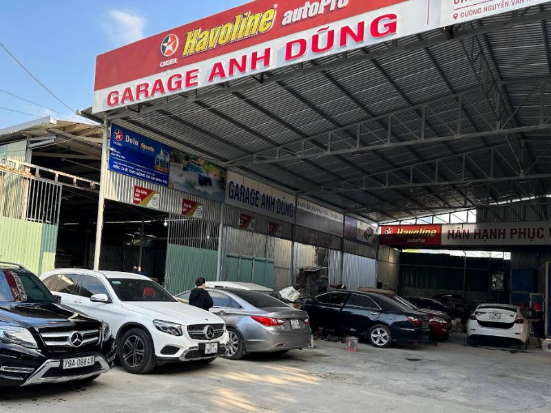 Thợ Sửa Xe Hơi Dũng