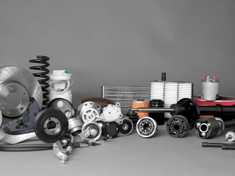 Aftermarket là gì? Phân biệt phụ tùng Aftermarket, OEM & chính hãng 3 Ưu điểm nổi bật của phụ tùng Aftermarket là giá thành rẻ, phù hợp với túi tiền khi cần sửa chữa