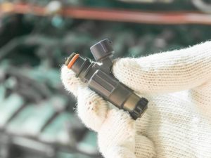 Bao nhiêu km thì vệ sinh kim phun buồng đốt ô tô