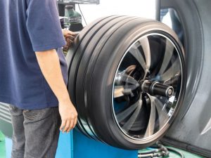 Cân bằng động lốp