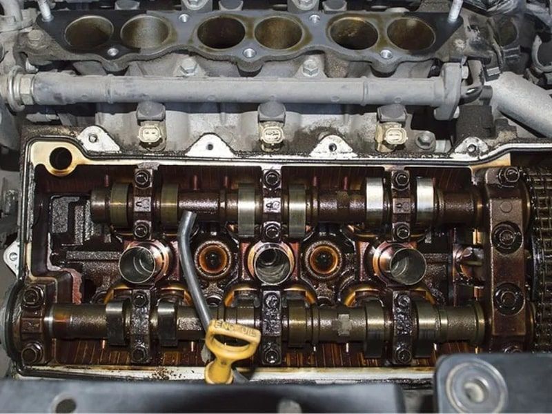 Nguyên nhân và cách xử lý bơm xăng bị hỏng do ngập nước 3 Gioăng, ống dẫn, phớt bị hở, nước thấm trực tiếp vào bơm