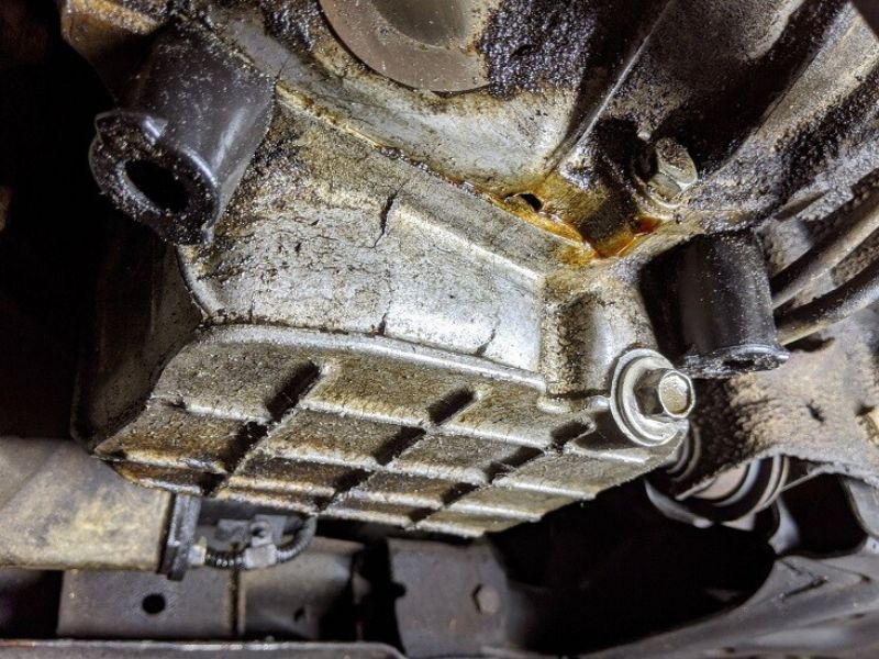 Hậu quả khi phớt đầu số chảy dầu mà không xử lý