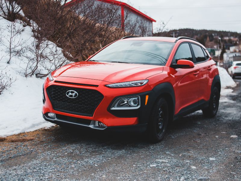 Crossover là gì? Lý do xe Crossover được yêu thích tại Việt Nam 4 Xe Crossover di chuyển tốt trên địa hình dốc thoải tốt