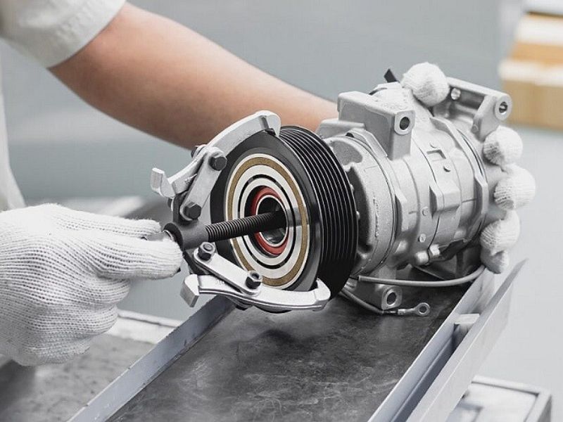 10 nguyên nhân lốc điều hòa kêu to & cách khắc phục triệt để 6 Bảo dưỡng chuyên sâu hoặc thay thế khi cần