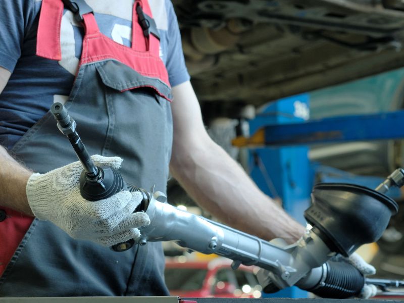 Bảo dưỡng thước lái ô tô