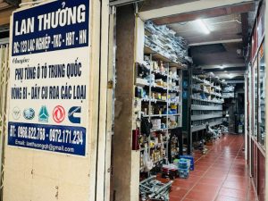 Cửa hàng phụ tùng ô tô Trung Quốc Lan Thưởng
