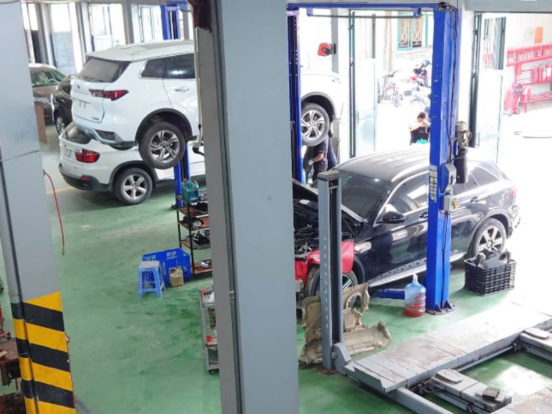 Top 13+ cửa hàng phụ tùng ô tô tại Hà Nội uy tín, giá tốt 2 Gara của Phụ Tùng Đức Anh tại Hà Nội