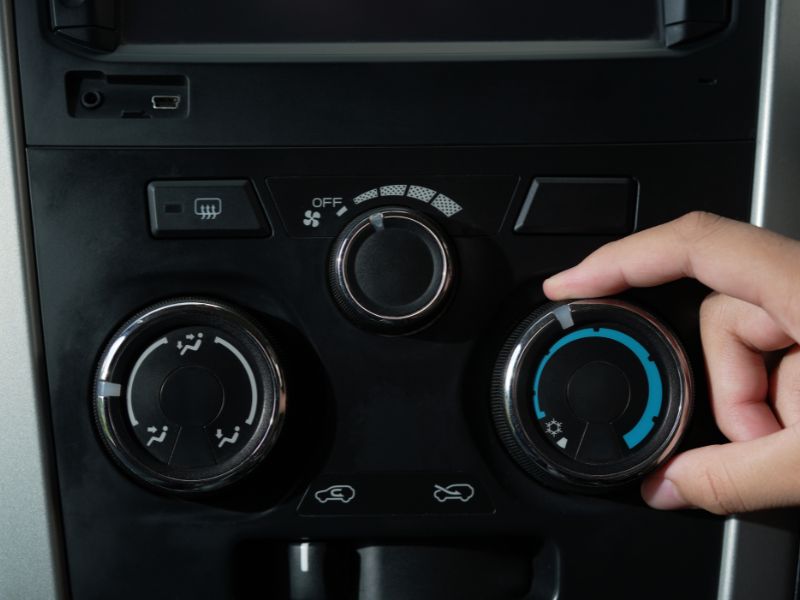 Hướng dẫn chỉnh cửa gió điều hòa ô tô tại nhà với 5 phút đơn giản 7 Khi chỉnh cửa gió điều hòa nên đặt luôn mức gió là 25 độ để điều hòa hoạt động êm