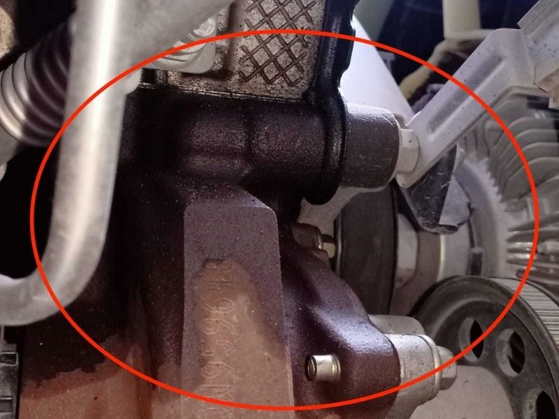 Khắc phục nhanh chóng xe vào số lùi có tiếng kêu cạch 7 Lỗi ly hợp trên xe số sàn