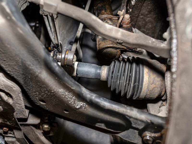 Bảo dưỡng thước lái ô tô: Hạng mục cần làm & chi phí 2026 1 Thước lái lên được bảo dưỡng định kỳ sau 6 tháng hoặc mỗi 15.000 – 20.000 km