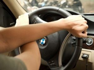 Đánh lái dơ kêu lục khục