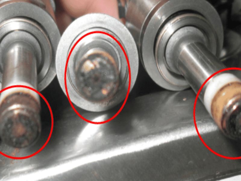 Kim phun bẩn hoặc hỏng