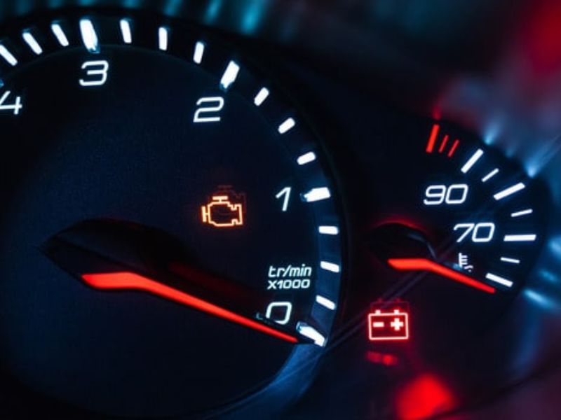 Nguyên nhân vòng tua máy cao bất thường và cách khắc phục 1 Nhiệt độ động cơ tăng cao khi vòng tua tăng vọt