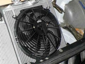 Quạt gió điều hòa ô tô không chạy