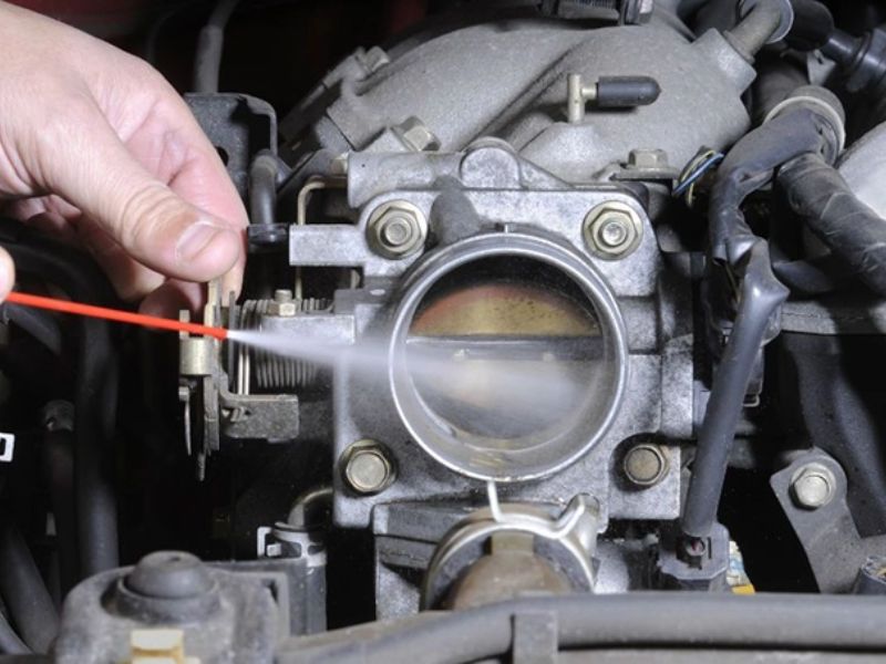 Vệ sinh kim phun, bướm ga trên xe