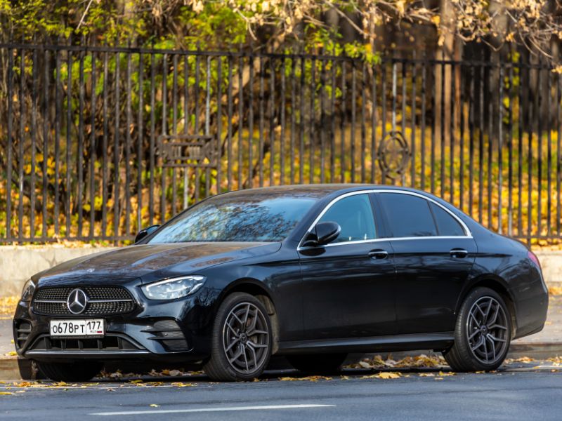 Xe Mercedes nên thay lọc xăng sau 40.000 – 60.000 để xe vận hành êm ái