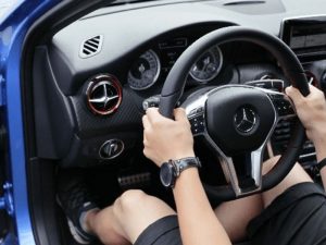 Cách nhận biết côn ô tô bị mòn