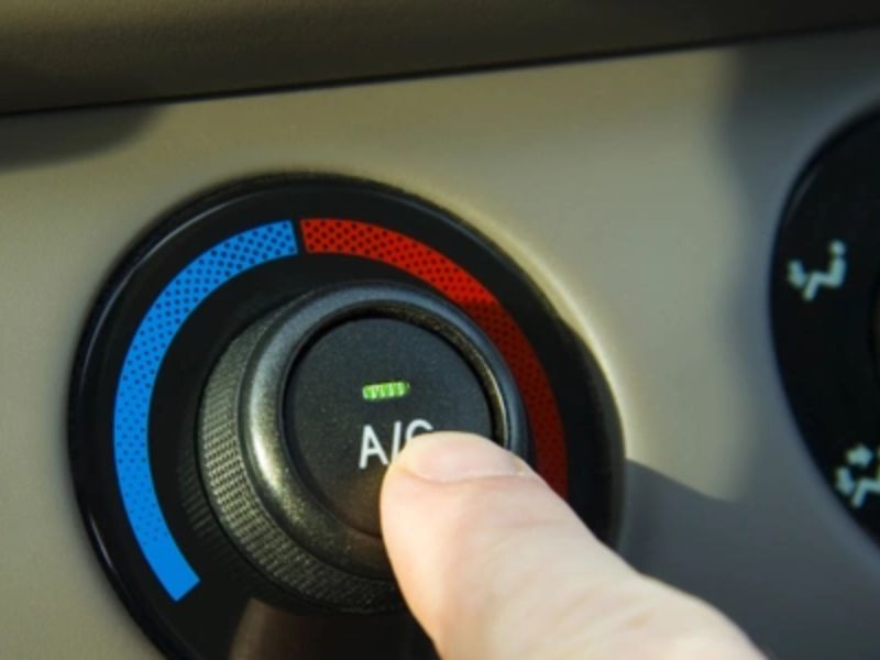 Sử dụng điều hòa sai cách (tắt AC ngay trước khi tắt máy)