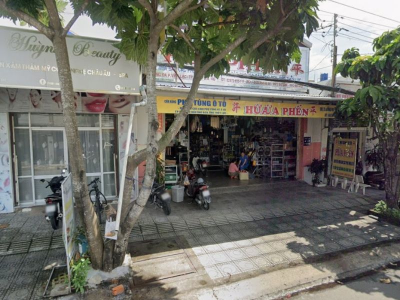 Cửa Hàng Phụ Tùng Ô Tô Hứa Phến