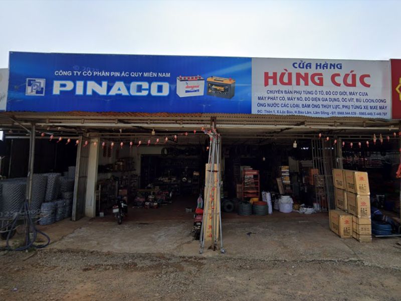 Cửa hàng phụ tùng ô tô Hùng Cúc