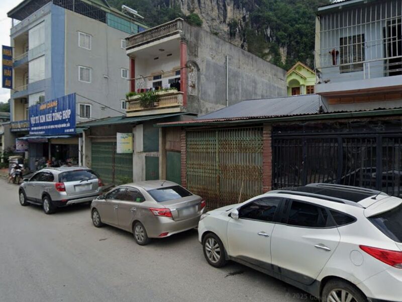Cửa Hàng Phụ Tùng Ô Tô Thành Công