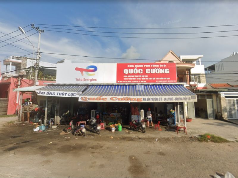 Cửa hàng phụ tùng ô tô Quốc Cường